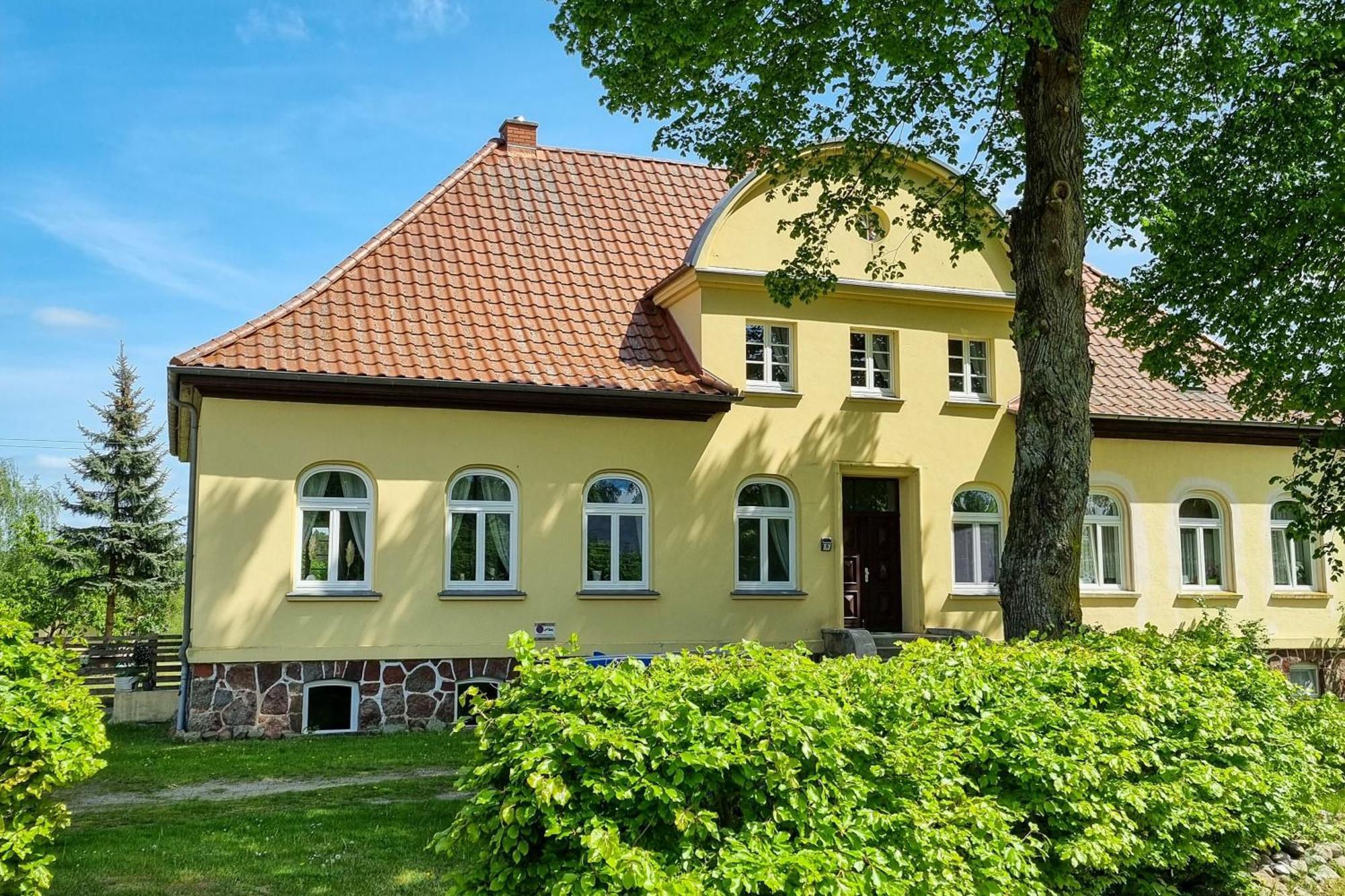 Gutshaus Neu Necheln Lägenhet Bruel Exteriör bild